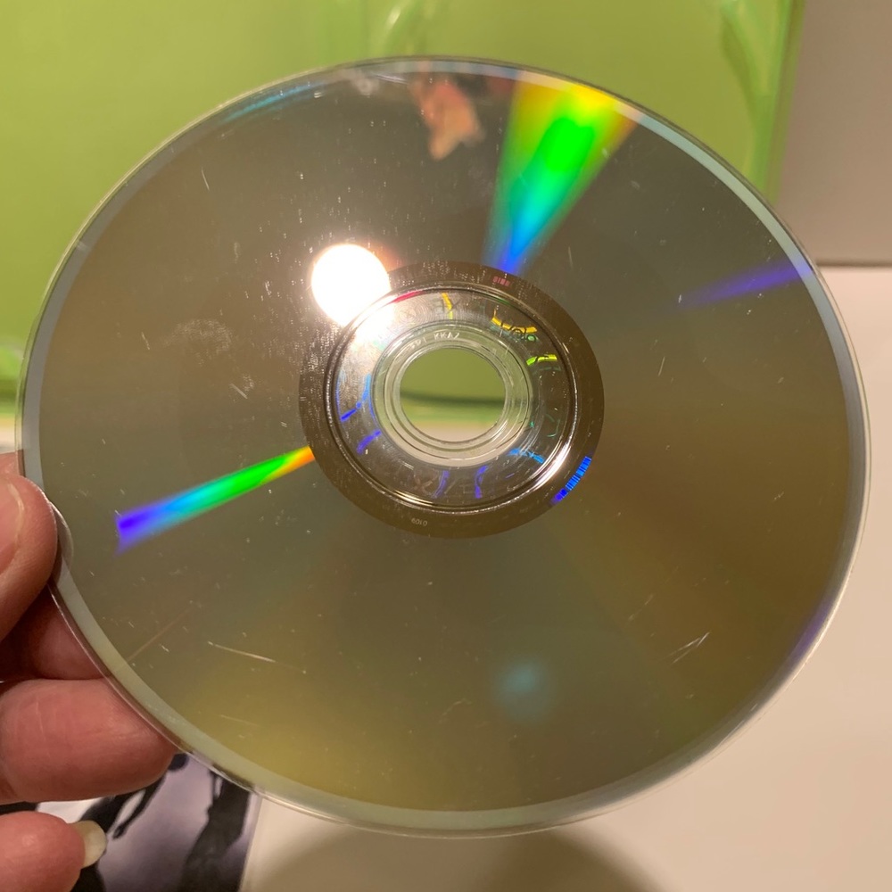 XBOX 360 ROCK BAND GAME. - Picture 6 of 7